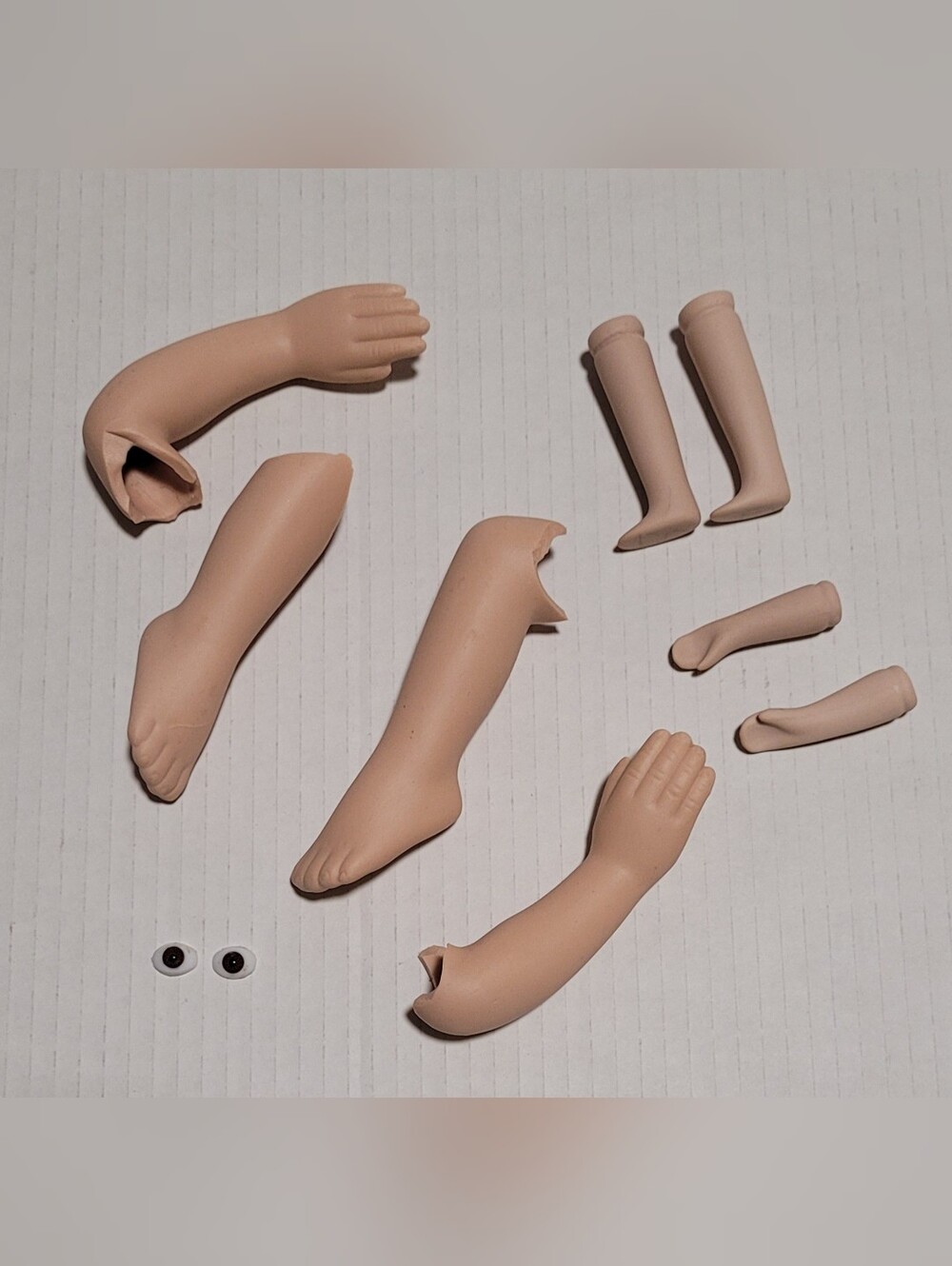 Broken Porcelain Doll Parts ~ Arms Legs Eyes 👀